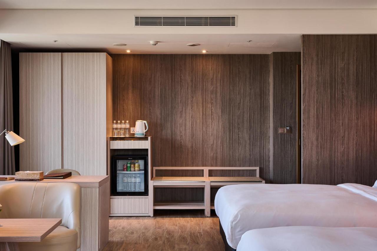 Cuncyue Hot Spring Resort Luodong Exterior foto A room at the hotel